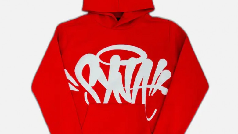 Why SP5DER Hoodie Clothes Are Taking the Streetwear Scene by Storm