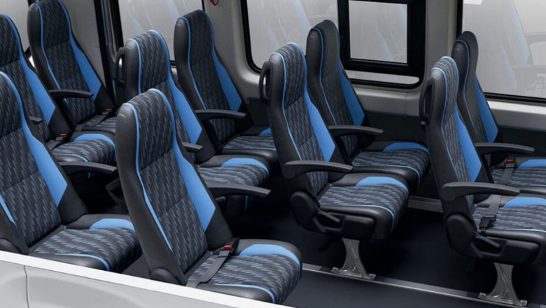 Seamlessly Booking Your 16 Seater Urbania in Delhi